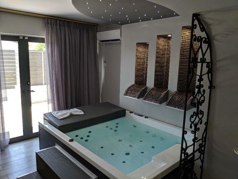 Anagenessis Village Hotel กาลามากี ภายนอก รูปภาพ